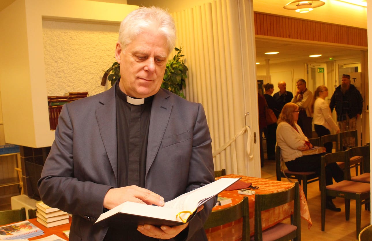 Rantsilassa vieraillut pastori Jukka Norvanto luennoi Ilmestyskirjasta neljän luennon sarjana. Hän pohti, että Raamattuun tutustuminen on parasta aloittaa Luukkaan evankeliumista.