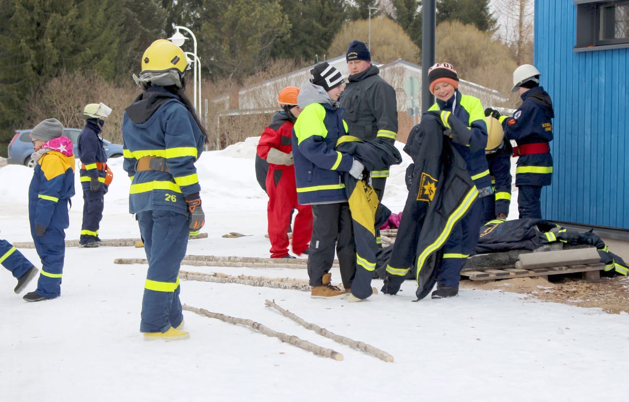 Nuorten ilmeen kertovat, että leirillä oli kivaa.