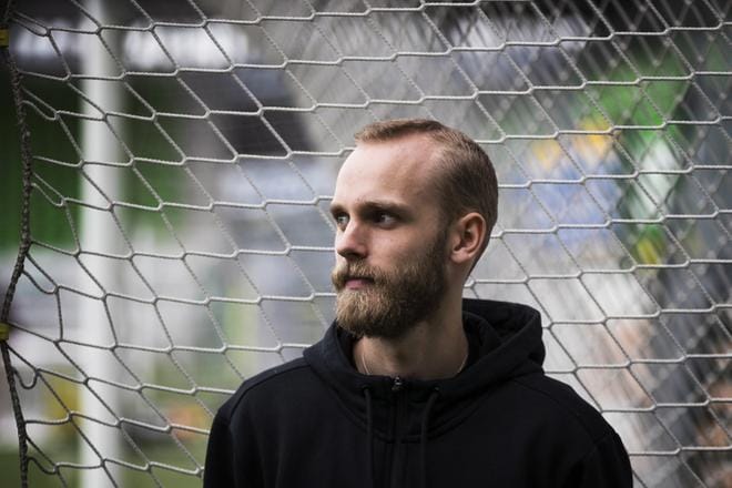 Vaasan Palloseuran uusi laitapuolustaja Hampus Holmgren odottaa debyyttiään kotimaan jalkapalloliigassa. Allsvenskanin pelejä hänellä on vyöllään kymmenkunta. KUVA: JARNO PELLINEN