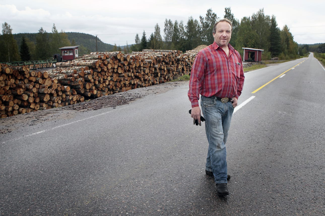 Teuvo Hakkarainen valittiin toiselle kaudelle eduskuntaan.