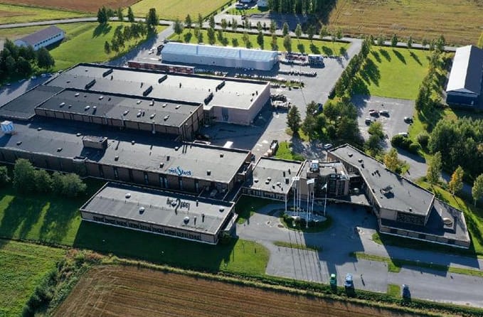 Ruukki Constructionin Piristeelin tehdas sijaitsee Kauhavalla.