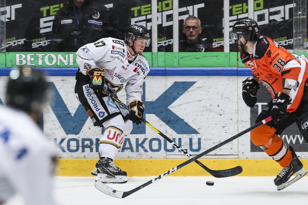 Jasper Lindstenin ura jatkuu Porissa.