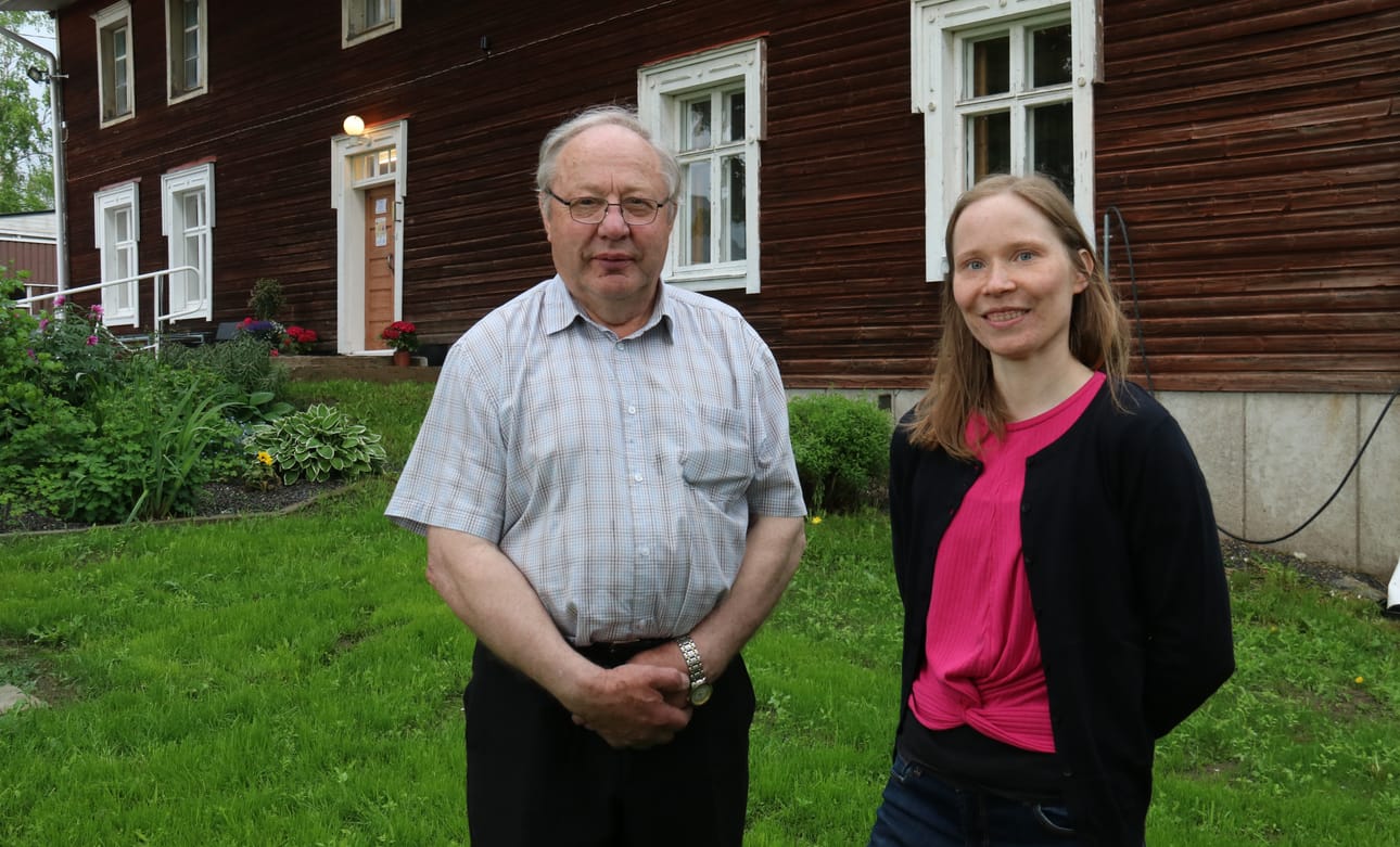 Maria Leskinen avasi Taidegalleria Lakeuden isänsä Vesa Leskisen ja tämän vaimon Tertun omistamaan rakennukseen.