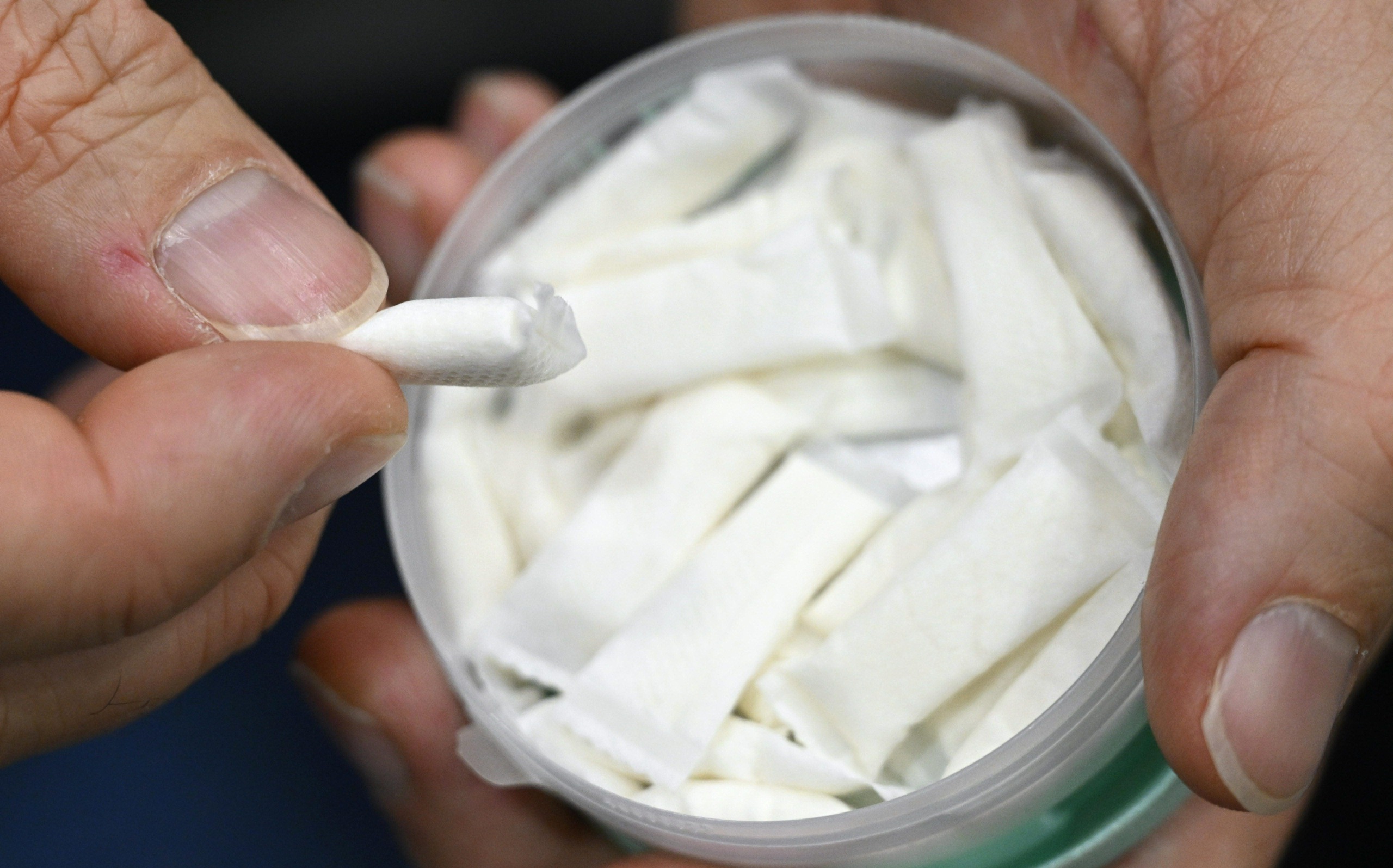 Grahn-Laasonen: Nikotiinipussien maut rajataan minttuun ja mentoliin – ehdotus lähtee lähipäivinä lausuntokierrokselle