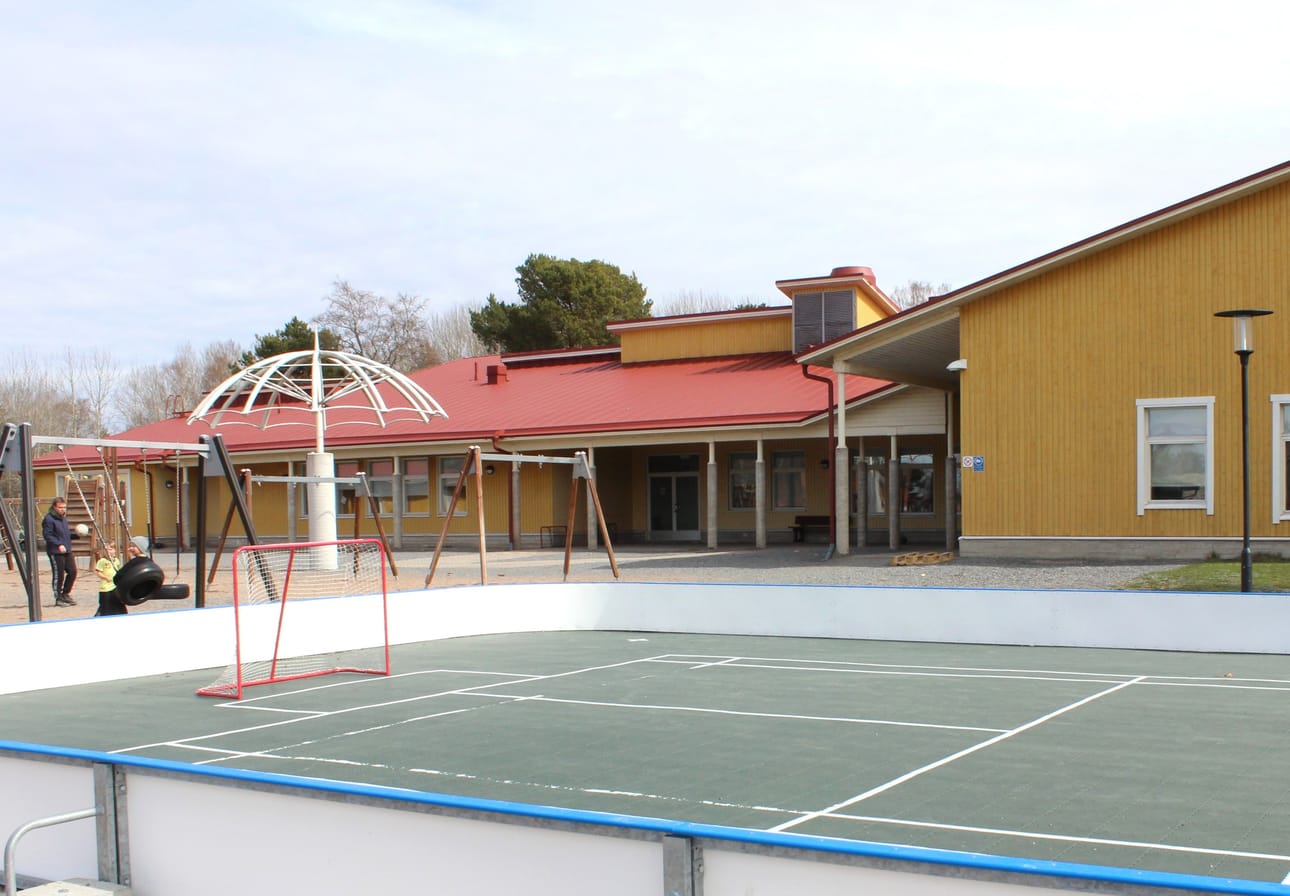 Kaskisten koulusta on tullut kaksi virkavapaapyyntöä, joita käsitellään tänään. Arkistokuva.