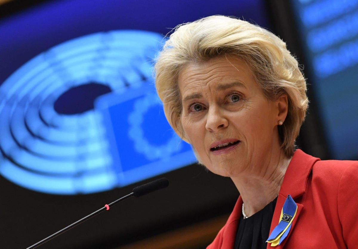 EU-komission puheenjohtajan Ursula von der Leyenin mukaan erityisjärjestelyn tekeminen oli mahdollista, koska Iberian niemimaan energiatilanne on jo valmiiksi erityinen ja alueelta on vain vähän siirtoyhteyksiä muualle Eurooppaan. LEHTIKUVA/AFP