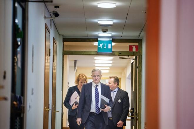 Suomen Pankin pääjohtaja Olli Rehn haluaisi, että EKP arvioisi uudelleen strategiaansa varsinkin rahapolitiikassa. KUVA: Kimmo Penttinen