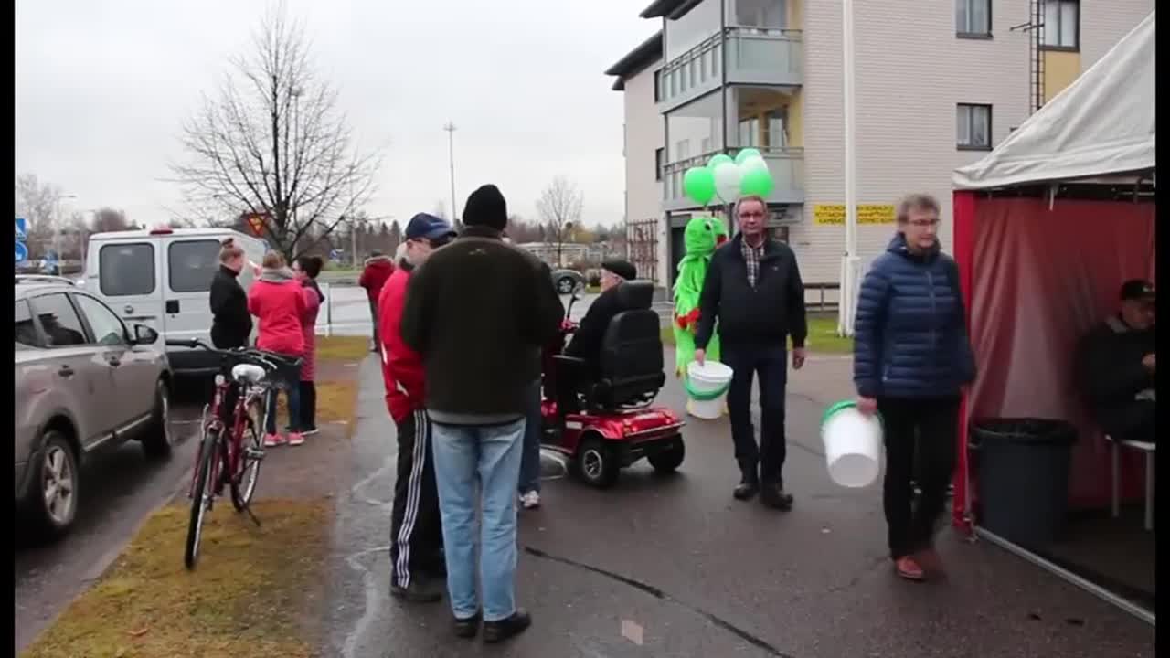 Juha Mieto luottaa omiin karvoihinsa.