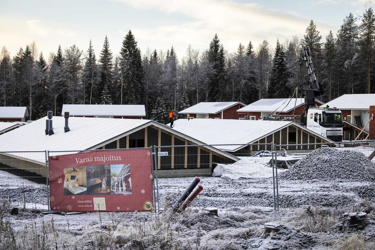 Joulupukin Pajakylässä toimiva Santa Claus Holiday Village laajentaa toimintaansa Joulumaantien varteen.