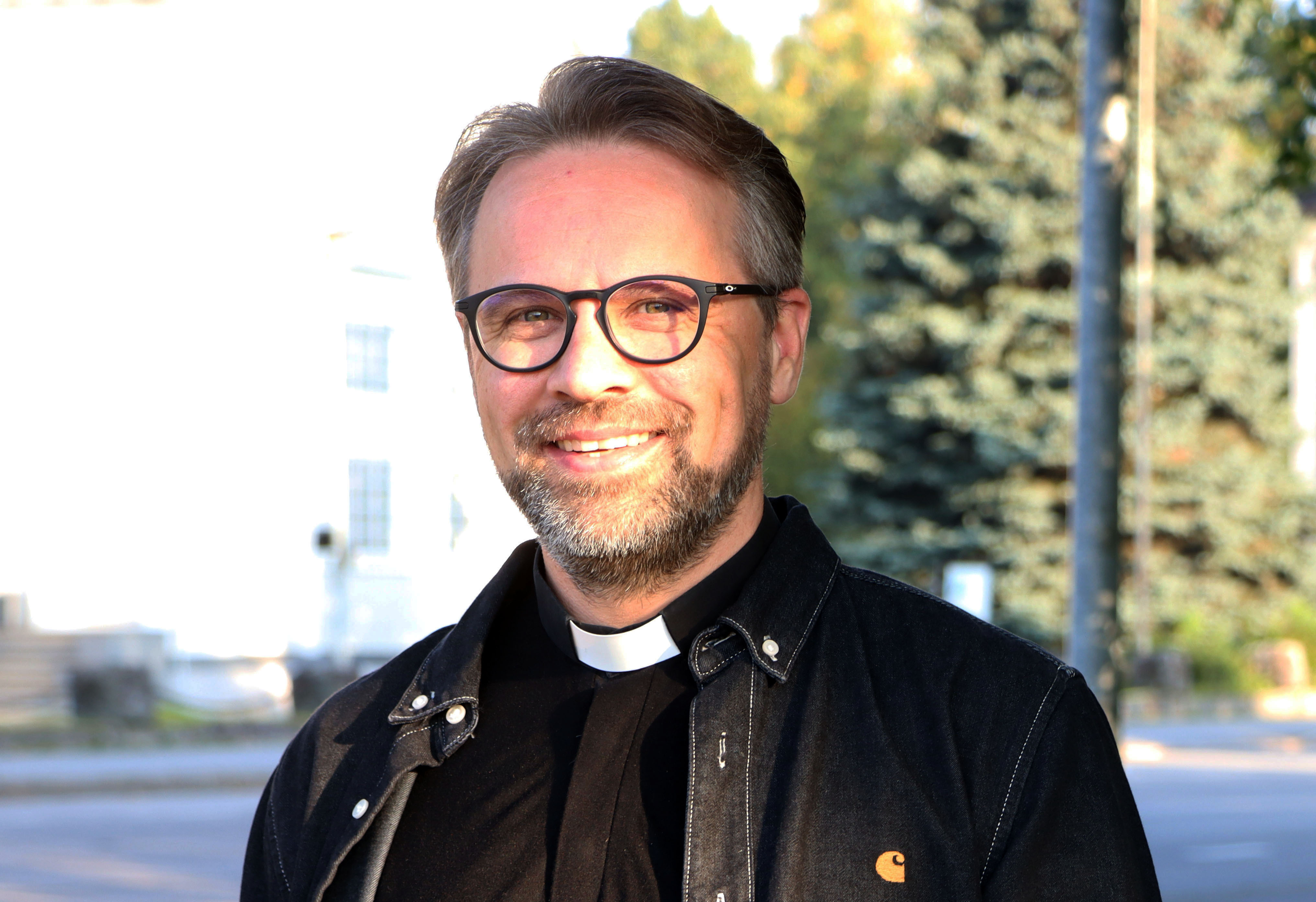 Tuomiorovasti Jussi Peräaho saapuu puhujavieraaksi Alavudelle