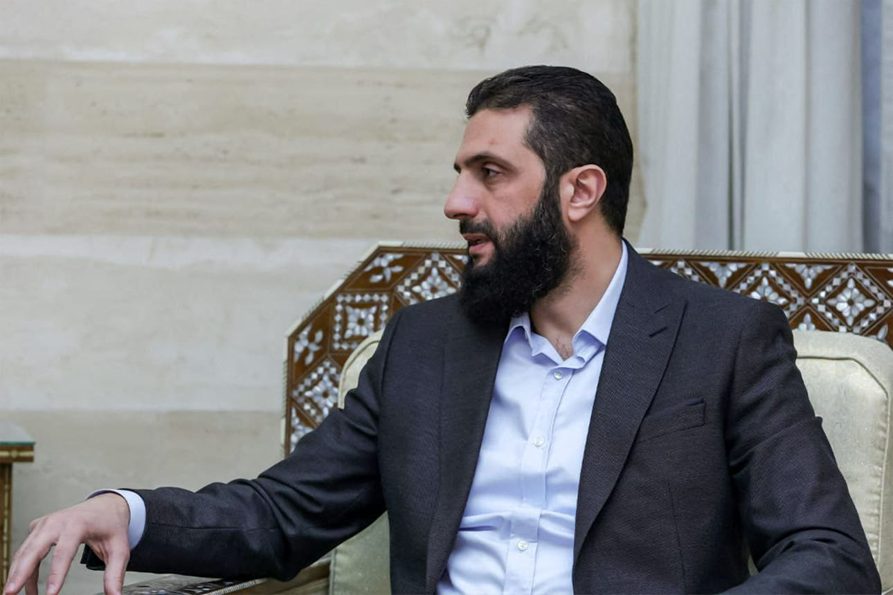 Ahmed Al-Sharaa johtaa Hayat Tahrir al-Sham (HTS) -ryhmää. LEHTIKUVA/AFP