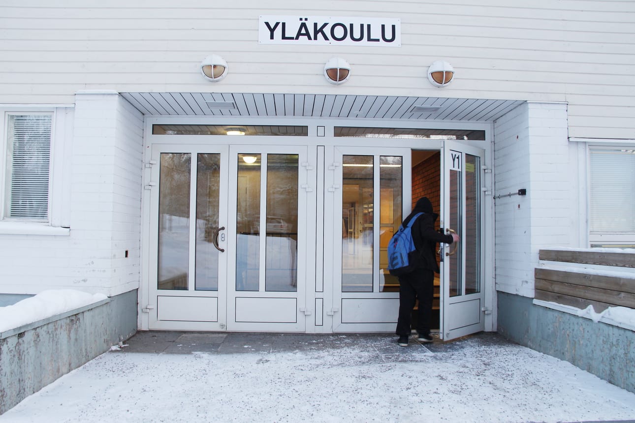 Haapaveden yläkoululle rakennetaan kevään aikana täysin uutta ilmanvaihtoa.