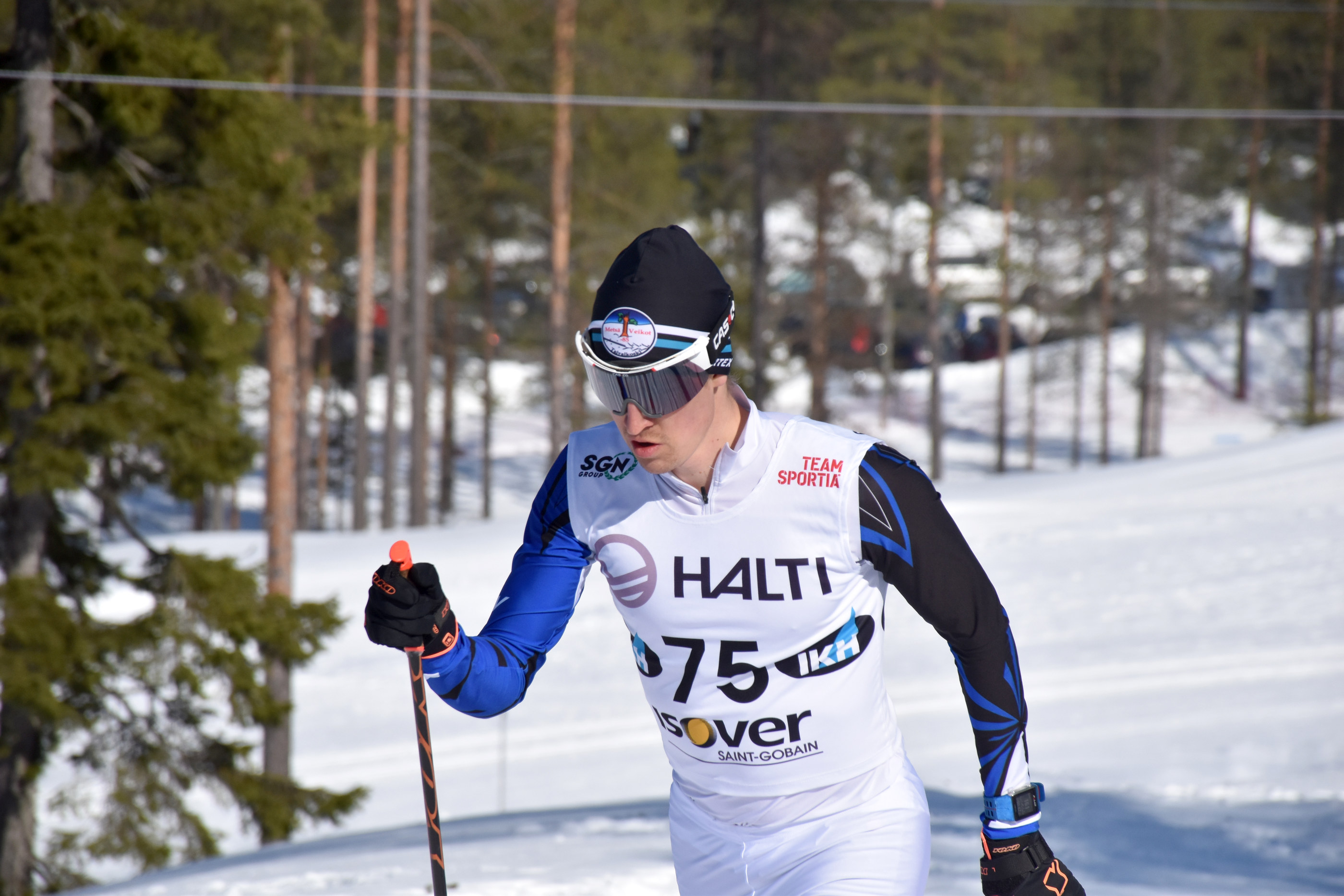 Metsä-Veikkojen Matias Tiiro hiihti sijalle 38.