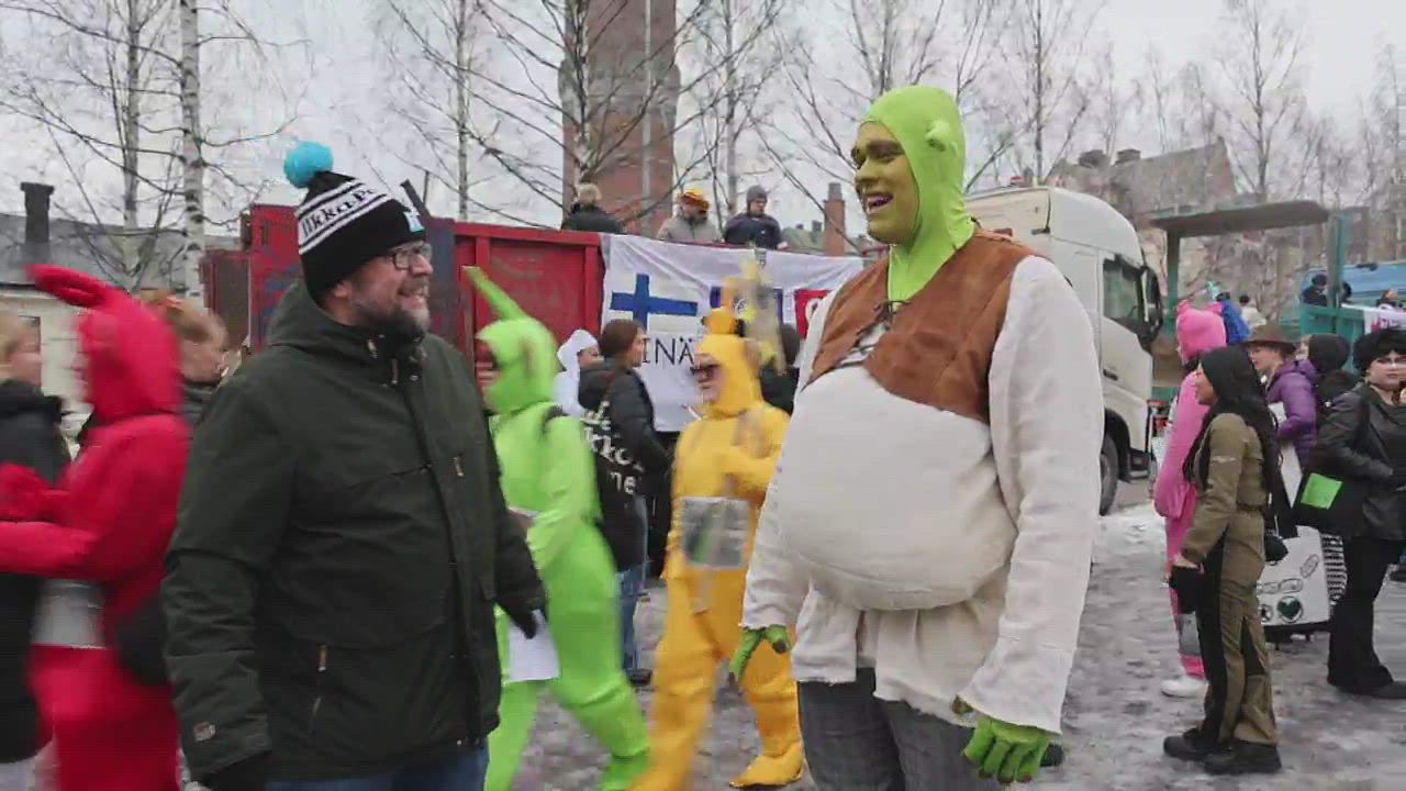 Näin abit juhlivat Seinäjoella ja Vaasassa – Katso tallenteet