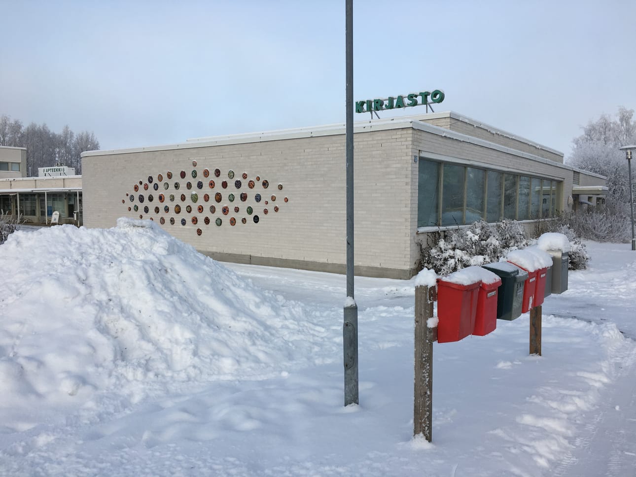 Ensi kesänä Posiolla ja Rovaniemellä järjestettävään keramiikkakongressiin liittyen Posion taajama on tarkoitus kaunistaa, mutta loppuuko aika kesken?