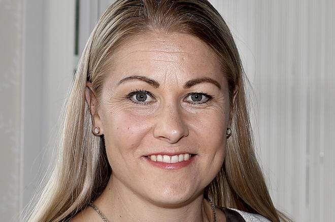Piia Kattelus kiistää väitteen siitä, että hän olisi luvannut tulla Kansalaispuolueen toimintaan mukaan, kunhan ensin saa keskustan kautta johtopaikan Seinäjoella. KUVA: HEIKKI HAKANEN