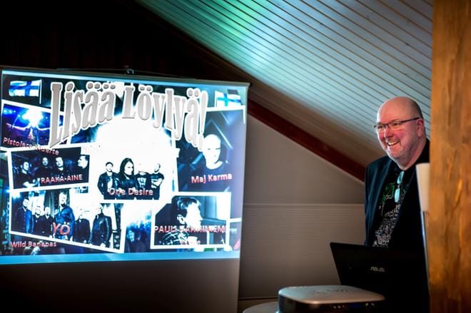 Ari Rintamäki kertoo, että toinen Lisää löylyä -festivaalin pääesiintyjistä paljastetaan maaliskuun puolessa välissä. Kuva: Kalle Lydman