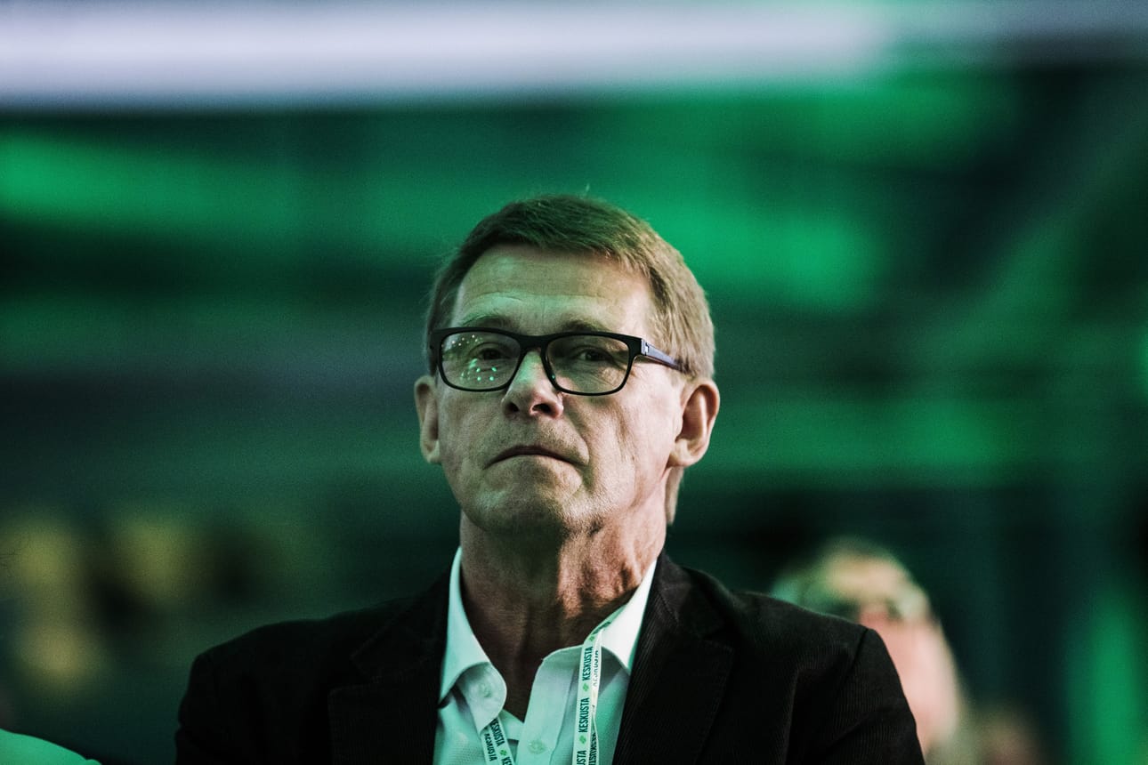 Matti Vanhanen halusi kesken pääministerin tehtävän metsäteollisuuden johtoon. Metsäteollisuuden patruunat eivät innostuneet ehdotuksesta.