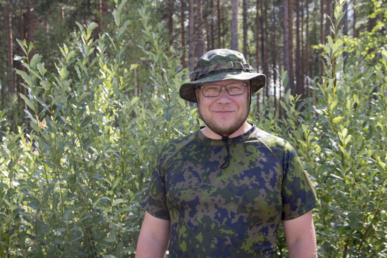 – Toivomme saavamme kaikille aikaan matalan kynnyksen lähteä maanpuolustustoimintaan, Vihannin reserviläisten puheenjohtaja Pasi Parkkila toteaa.