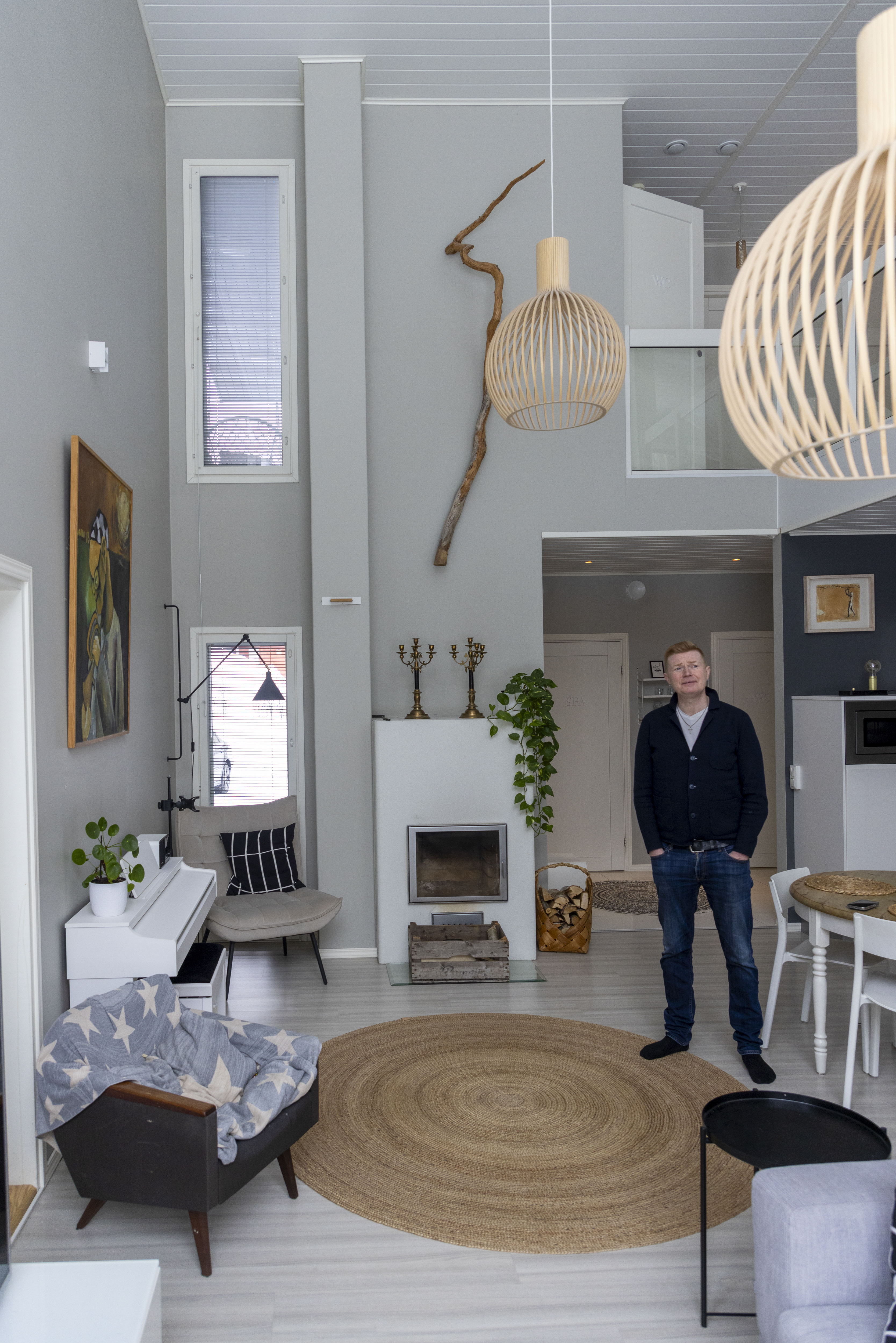 Oulun viestintäjohtaja Mikko Salmi ei lataa asumiseen liikoja paukkuja 