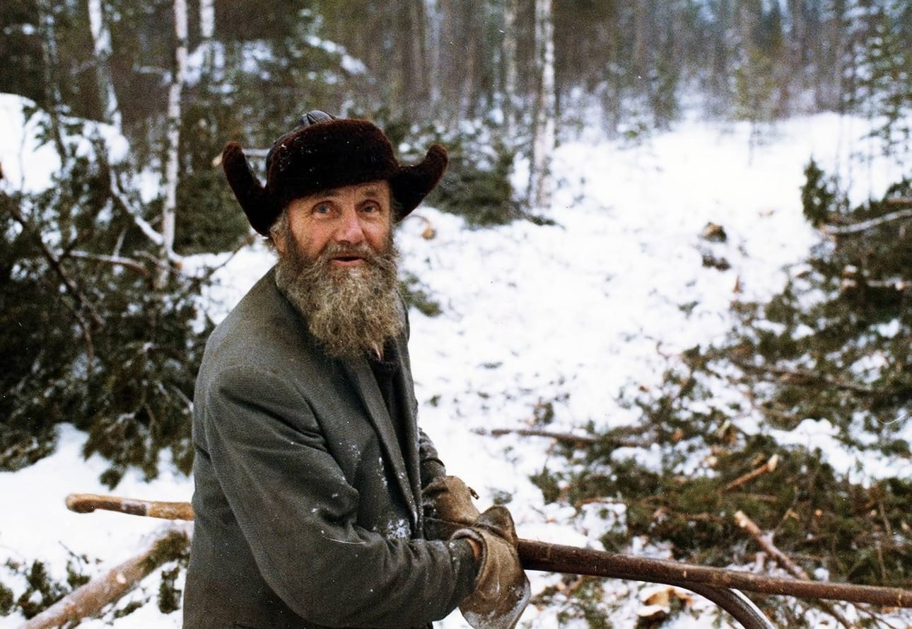 Torniolaispersoona Hermanni Kantola hämmästytti aikalaisiaan syömällä hiiret ja harakanpojat suolineen päivineen. Hänestä kerrottiin tuhansia veikeitä tarinoita. Harva tiesi, että hänelläkin oli musta kohtansa. Oma äiti. Kuva: Paavo Rajala