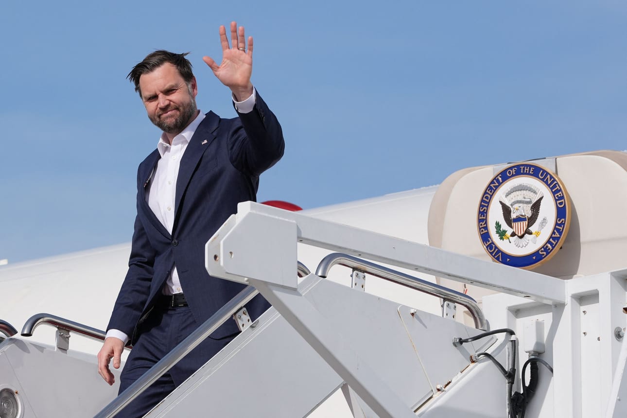 Yhdysvaltain varapresidentti JD Vance osallistui neuvotteluihin Pakistanin pääkaupungissa Islamabadissa viikonloppuna.