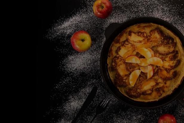 Pannukakkutalon valikoimaa on testattu viime kesänä Vaasassa. Suosittuja makuja olivat muun muassa suolaisista kinkku-juusto ja makeista karamellisoitu banaani. Kuva Pannukakkutalo