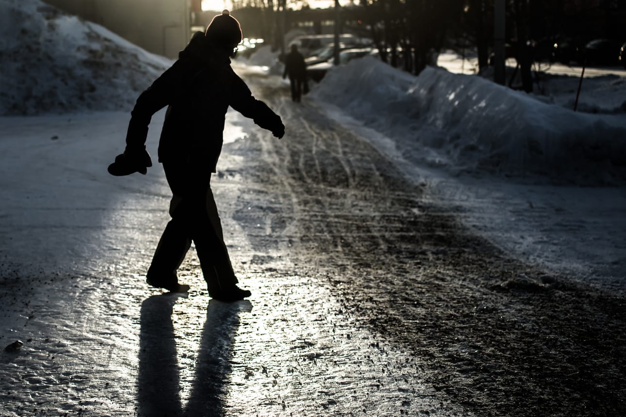 Kenkävalinta ja keskittyminen pelastavat paljon liukkailla.