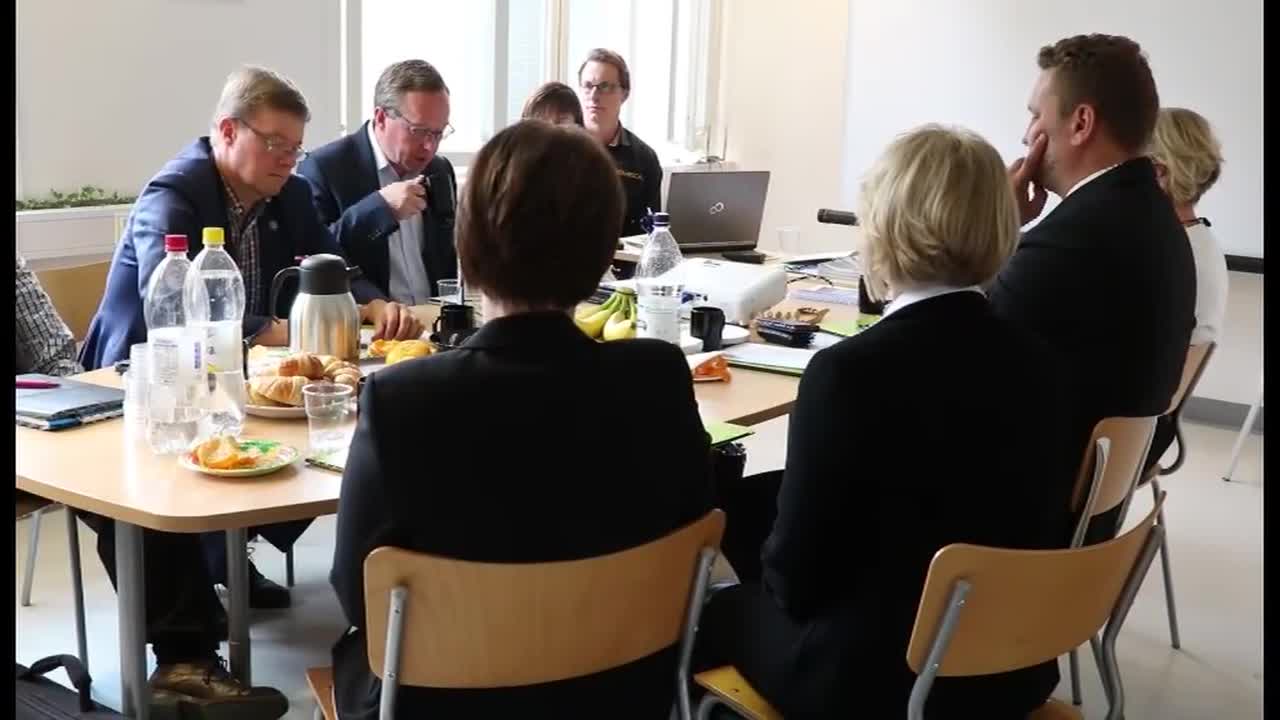 Elinkeinoministeri Mika Lintilä Haapavedellä
