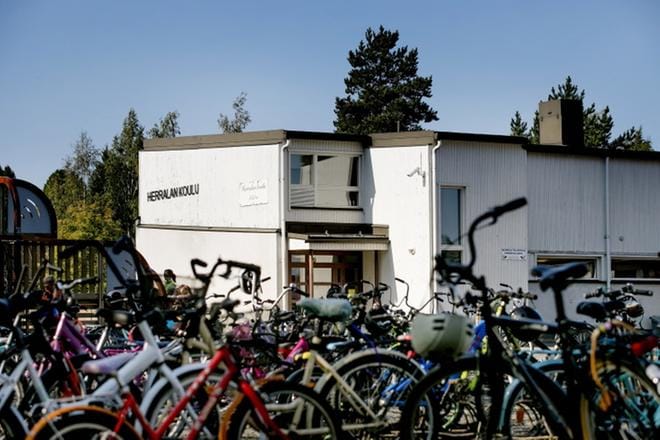 Kunnanhallitus on päättänyt alkaa selvittämään koulun korvaus- ja laajennusinvestoinnin suunnittelun. KUVA: JANINA SAARELA
