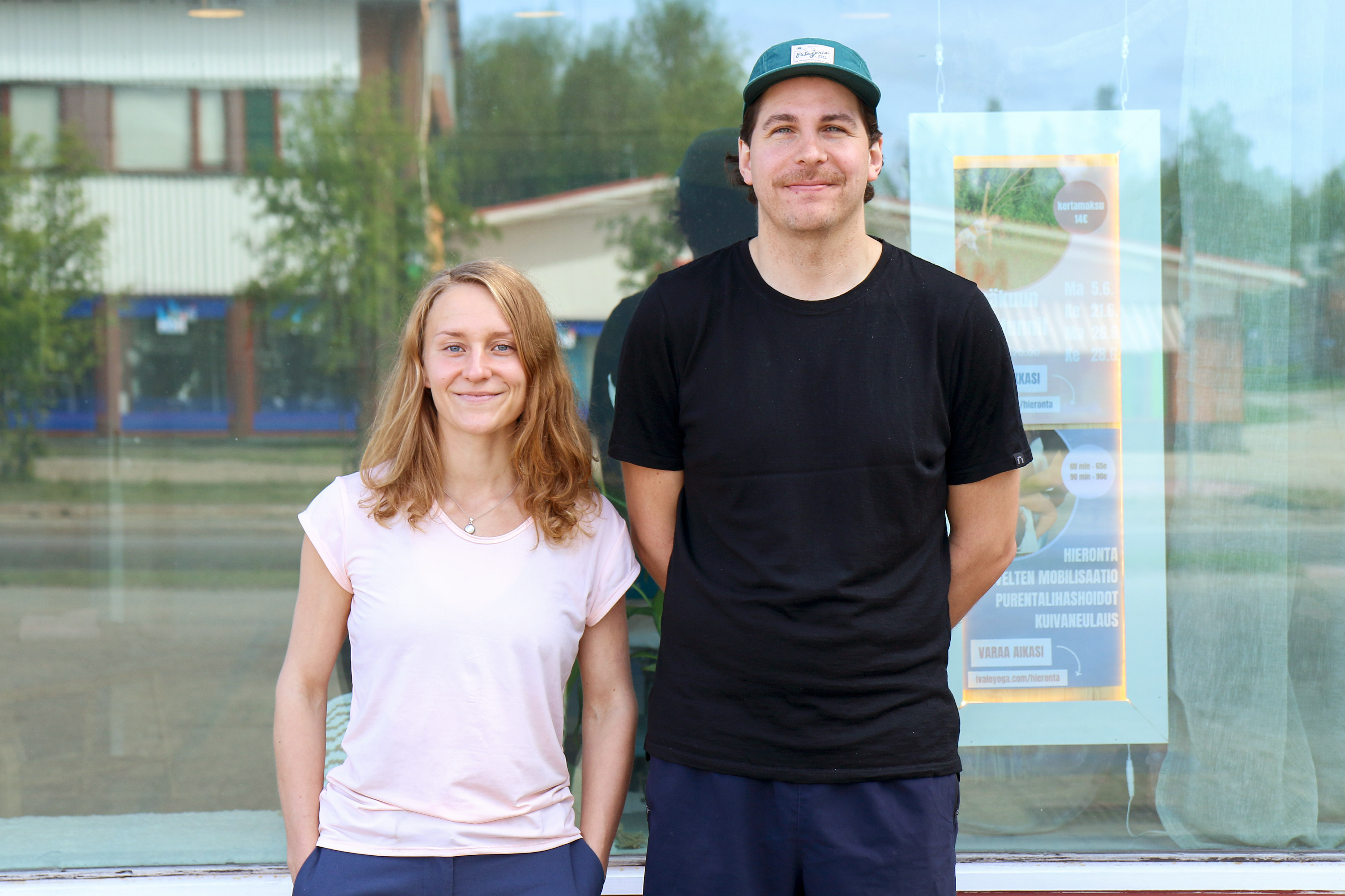 Ivalolaiset urheiluhierojat Riina Laitinen ja Markus Kauhanen osallistuvat heinäkuussa huippukiekkoilijoiden leirille Ranskassa – paikalle on tulossa NHL-pelaajia, taustalta löytyy RoKista tuttuja nimiä