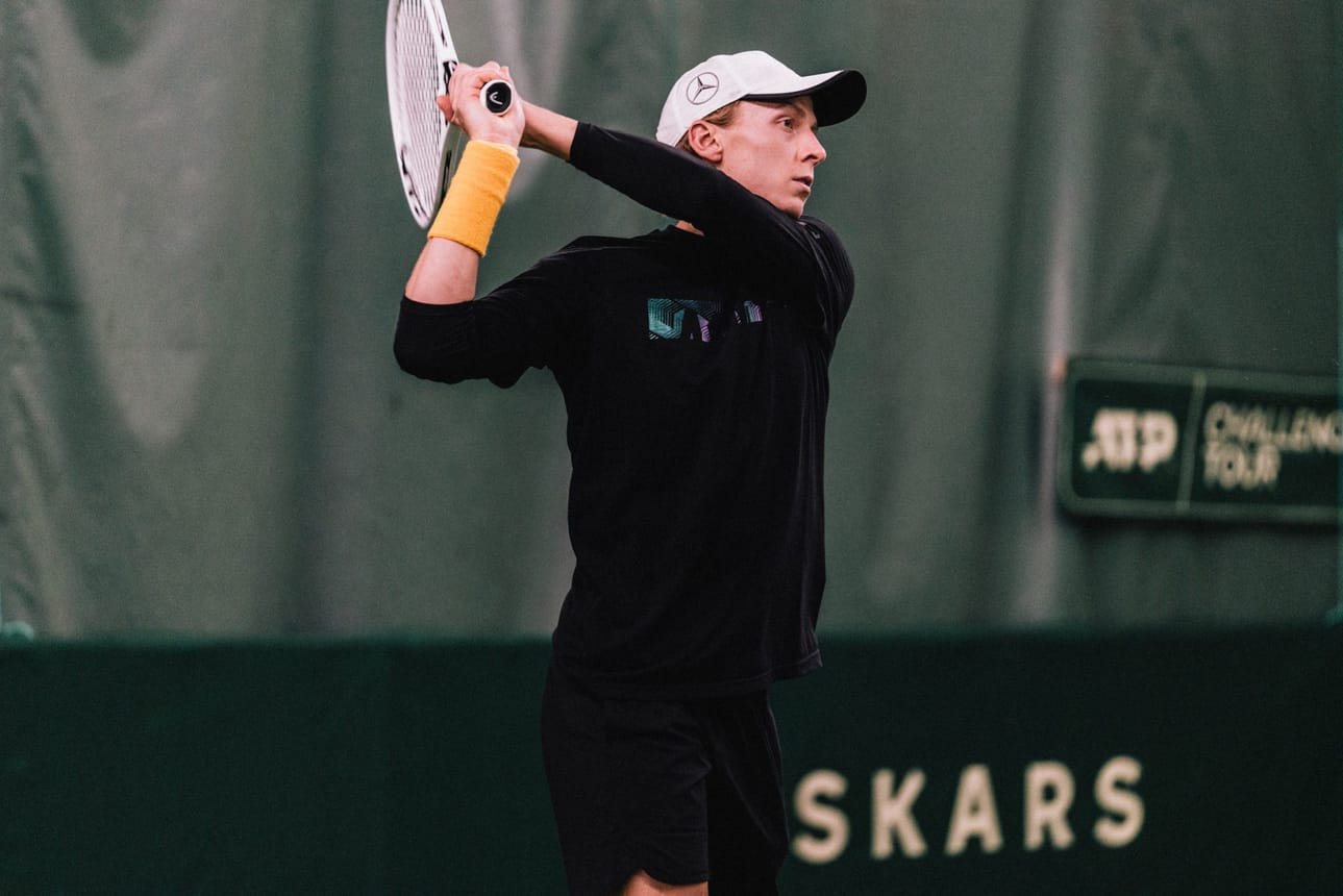 Vatsalihasvamma pakotti Emil Ruusuvuoren vetäytymään Helsingin ATP-haastajaturnauksesta.