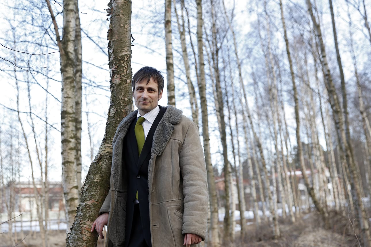 Oulun seurakuntien kansainvälisentyön pastori Árpád Kovács neuvotteli viime huhtikuussa sosiaaliviranomaisten kanssa oululaistytön huostaanottoon liittyvistä asioista.