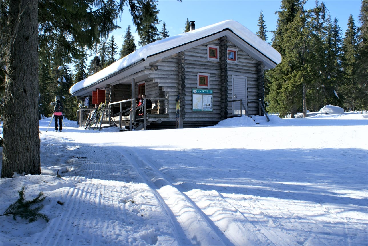 Ahmatupa on vuosikymmenet ollut Syötteen kansallispuiston suosituin käyntikohde talvisin.