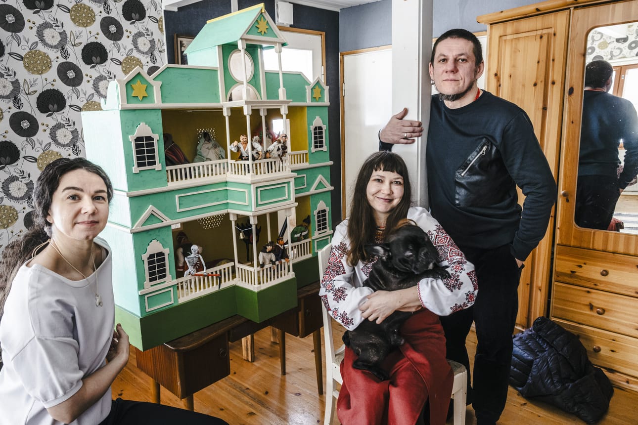Oksana Krivosheyeva (vas.), Lisa Havronska ja Mykhailo Havronskyi kuuluvat ukrainalaisten yhdistyksen päätekijöihin.