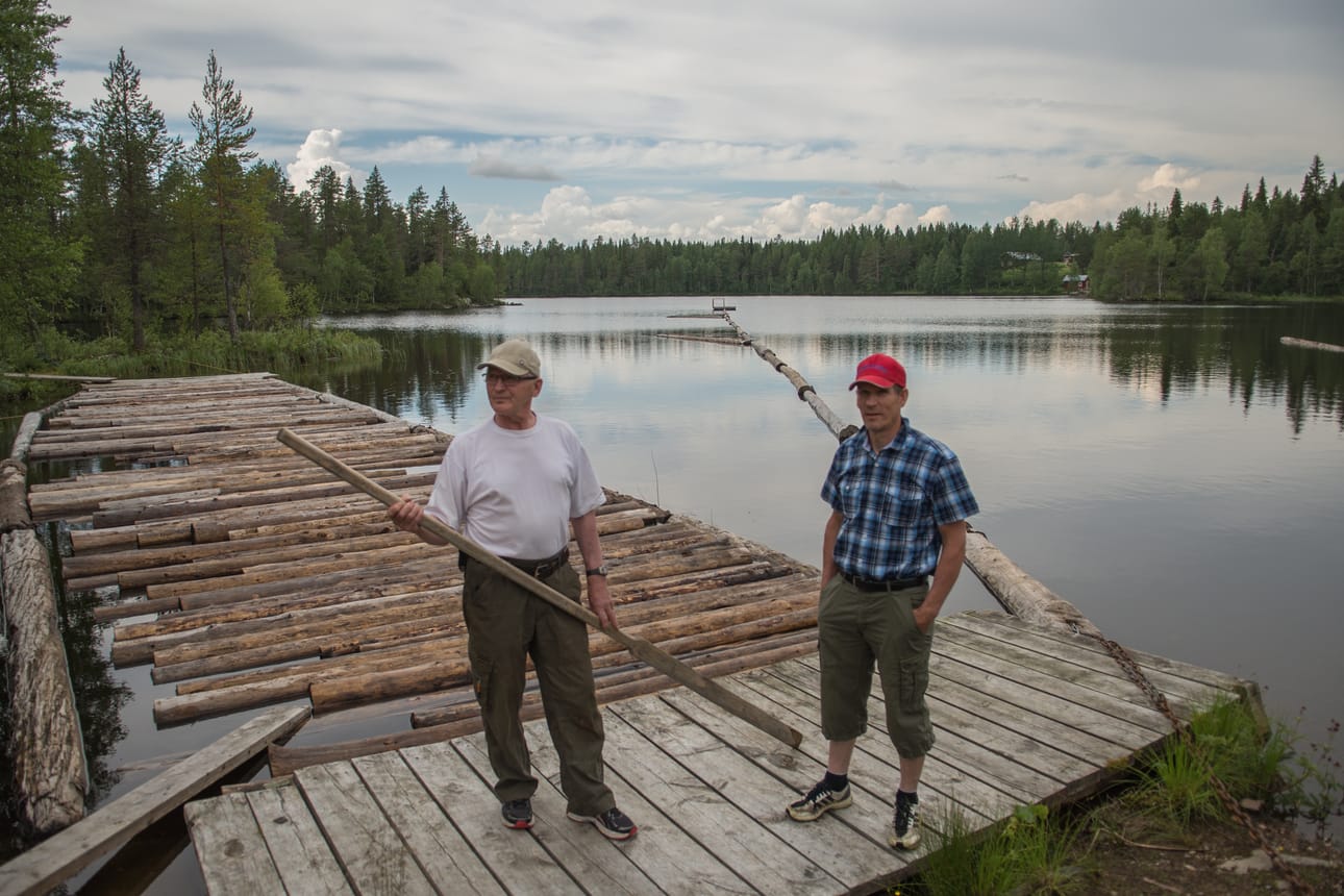Esko ja Jarmo Mustonen ovat aloittaneet koskenlaskun Käylässä yhdeksänkymmentäluvun puolivälissä.