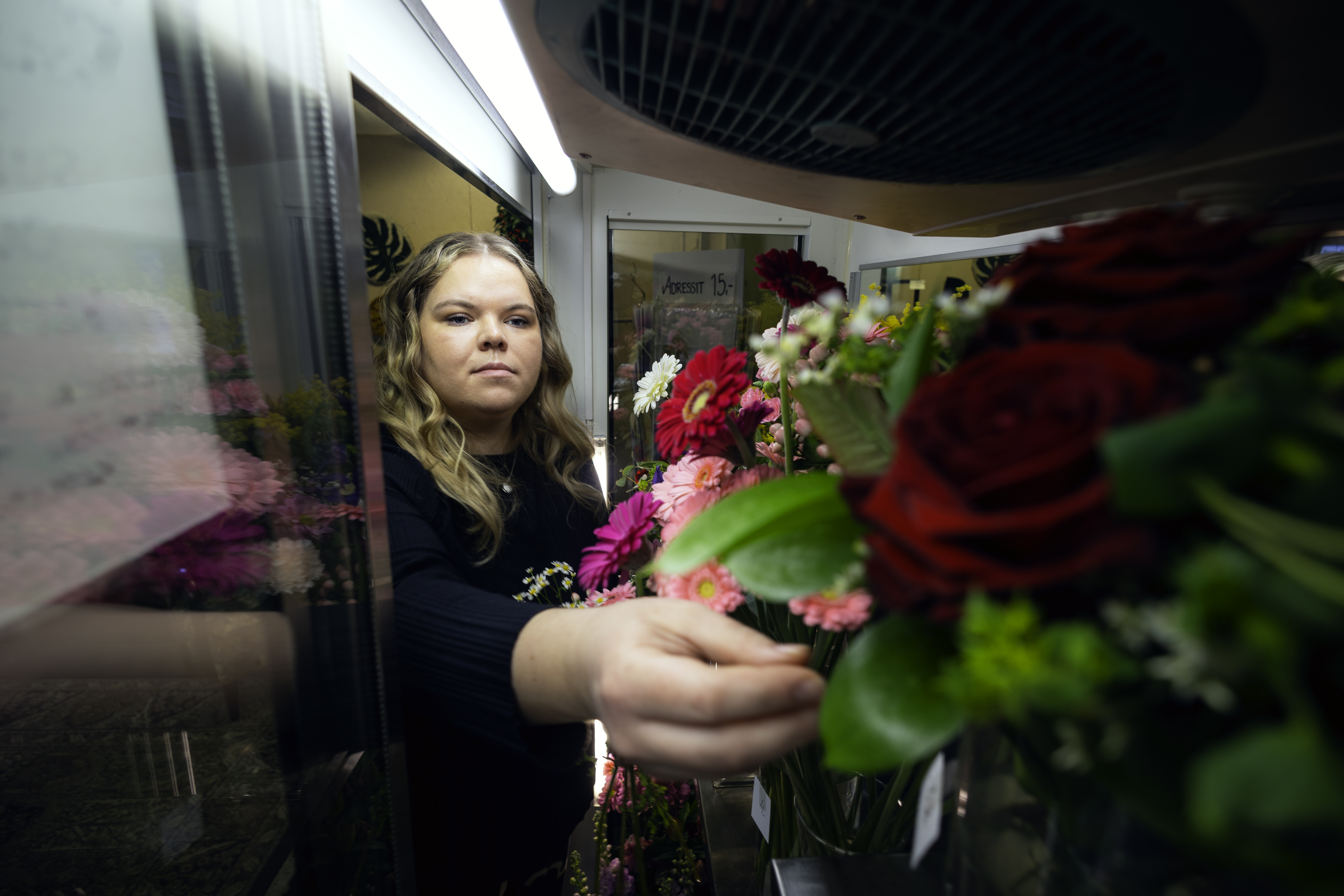 Kukat hurmasivat Linda Bergendahlin teini-iässä – Nyt perheenäiti pyörittää Vähänkyrön ainoaa kukkakauppaa