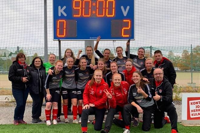 Naisten Kakkonen huipentui Kajaanissa 2-0-vierasvoittoon. KUVA: JUHO ÖVERMARK