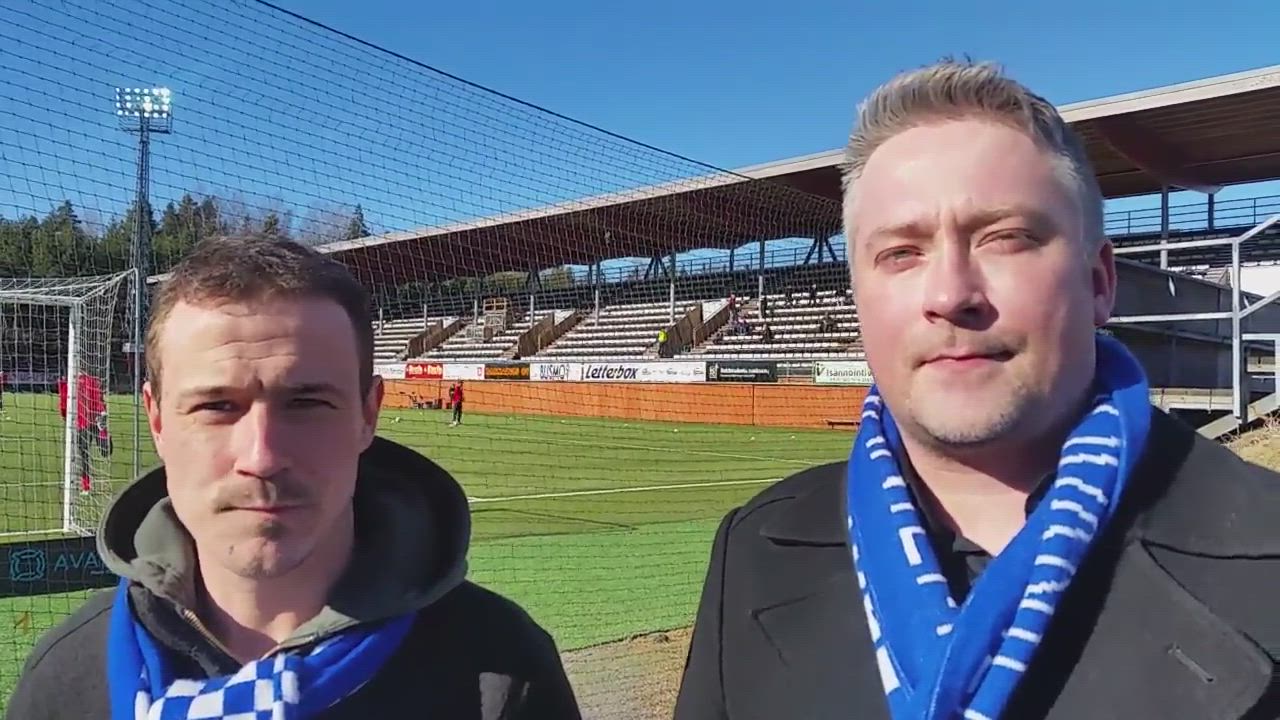 RoPS-fanit valmiina kauden avaukseen Vantaalla.