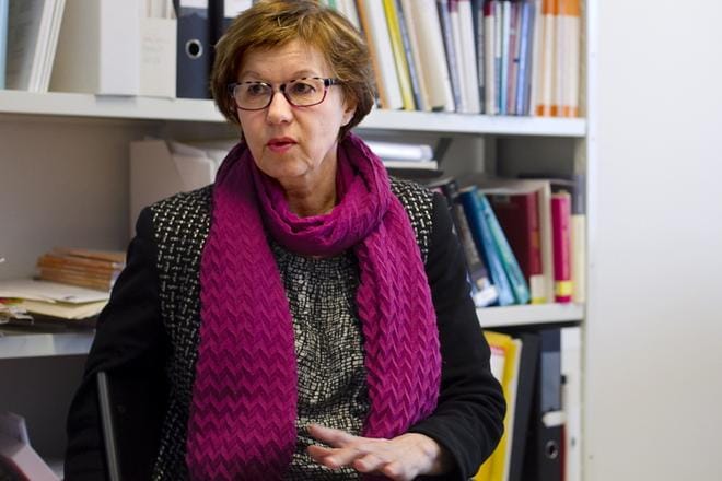 Vaasan yliopiston julkisoikeuden emeritaprofessorin Eija Mäkisen mielestä suuri osa hallinto- ja kunnallisvalituksista on aiheellisia. Haitantekovalitus-käsite pitää määritellä tarkasti ennen kuin sitä kannattaa käyttää, korostaa Mäkinen. ARKISTOKUVA: TERESA NURMIOJA