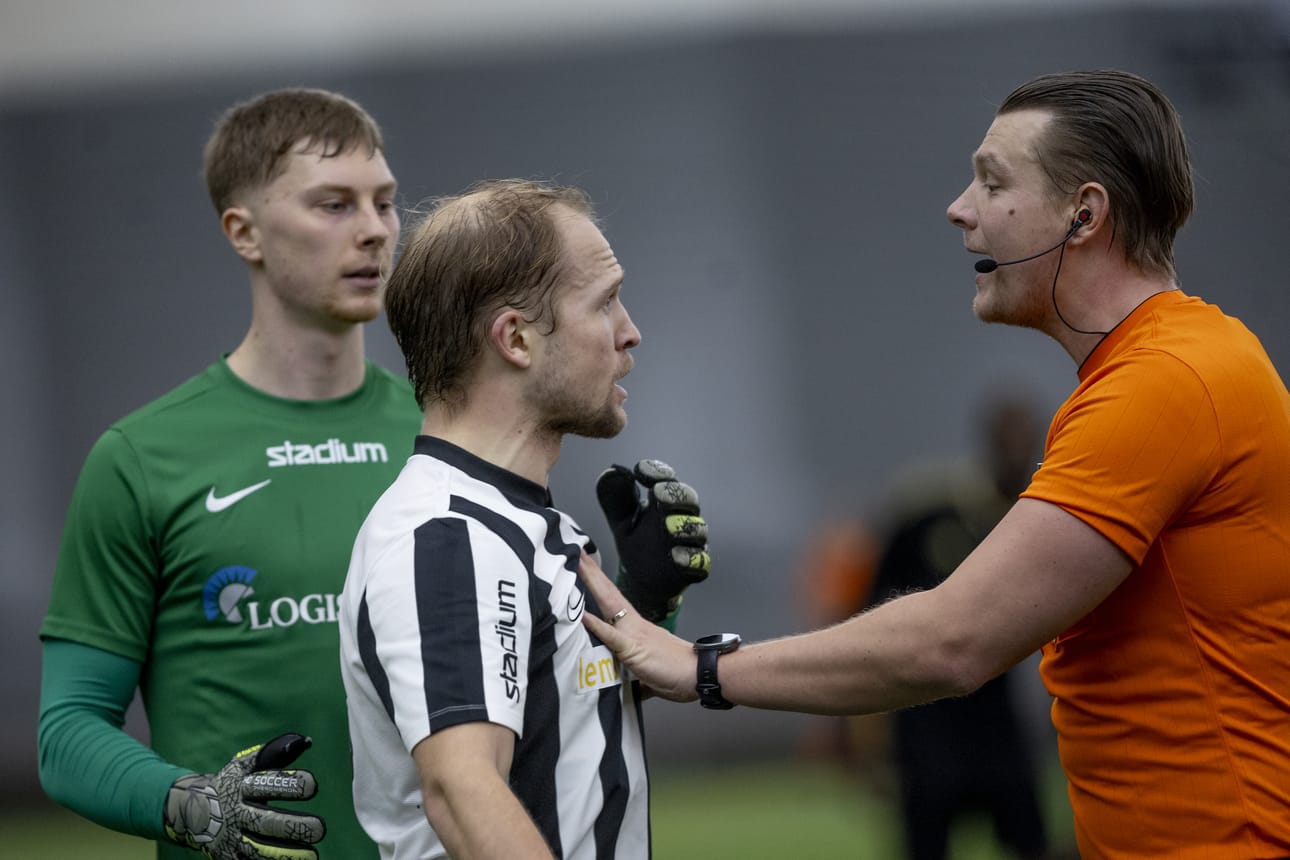 Miika Niemi taistelee Vepsun puolustuksessa ainakin vielä kahden kauden ajan.