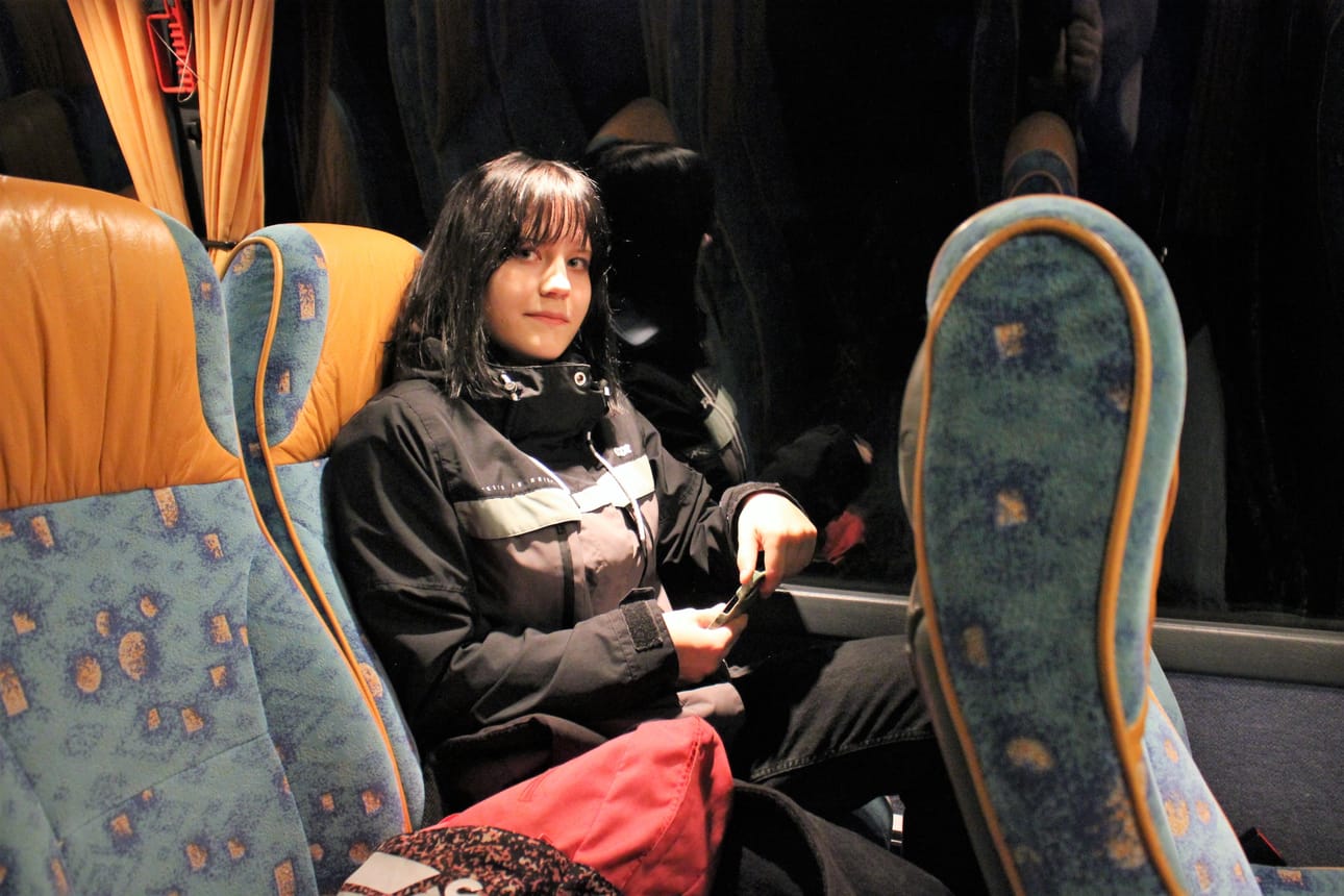 Silloin kun Milla Utter tietää, ettei tule bussilla, hän ilmoittaa siitä bussikuskille viestillä. Näin linja-auton ei tarvitse kiertää tai odotella turhaan.