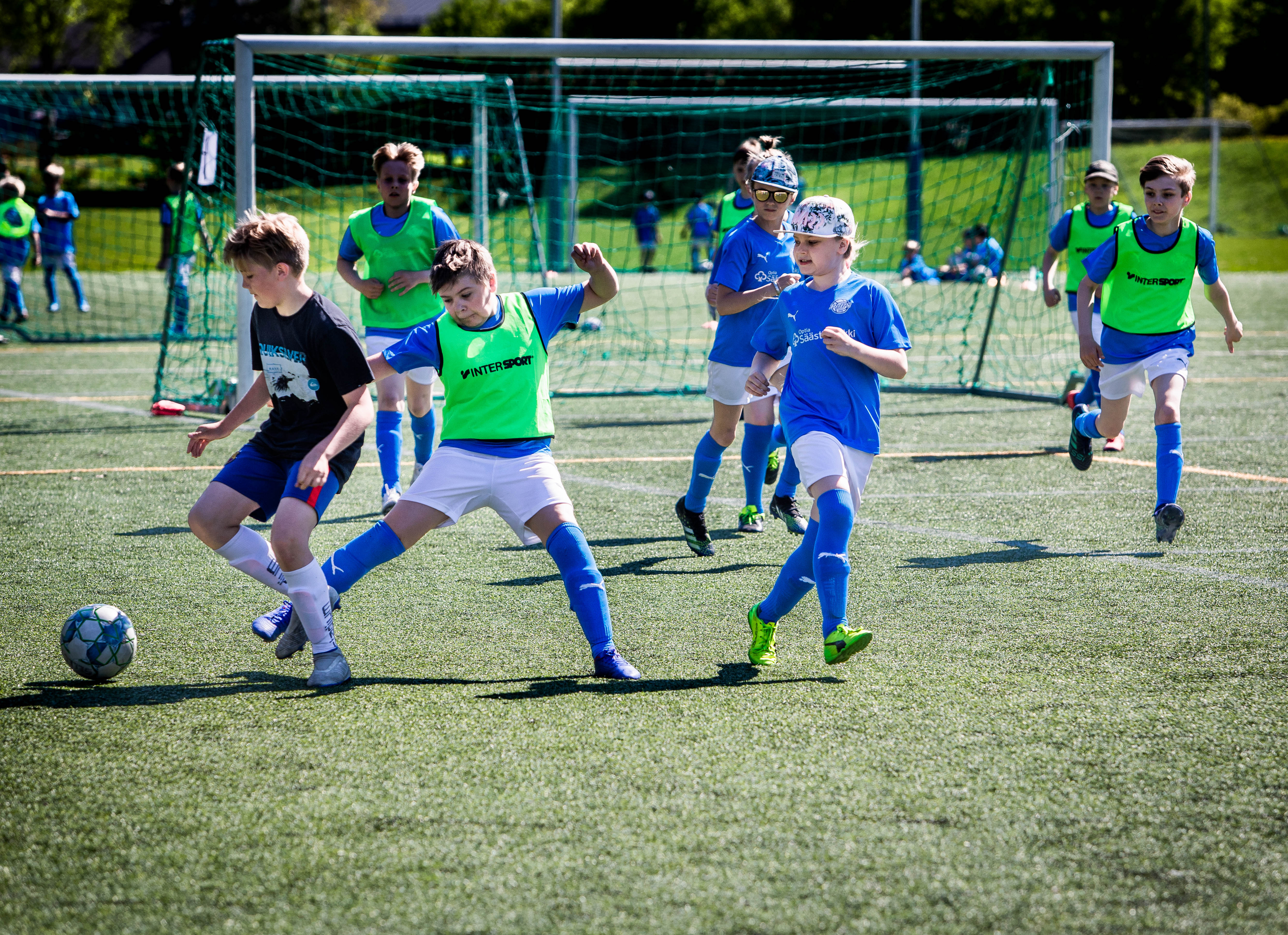 Lähes tuhat junioria kokoontui Rovaniemelle – Revontuli Cup kiertää eri puolilla Lappia