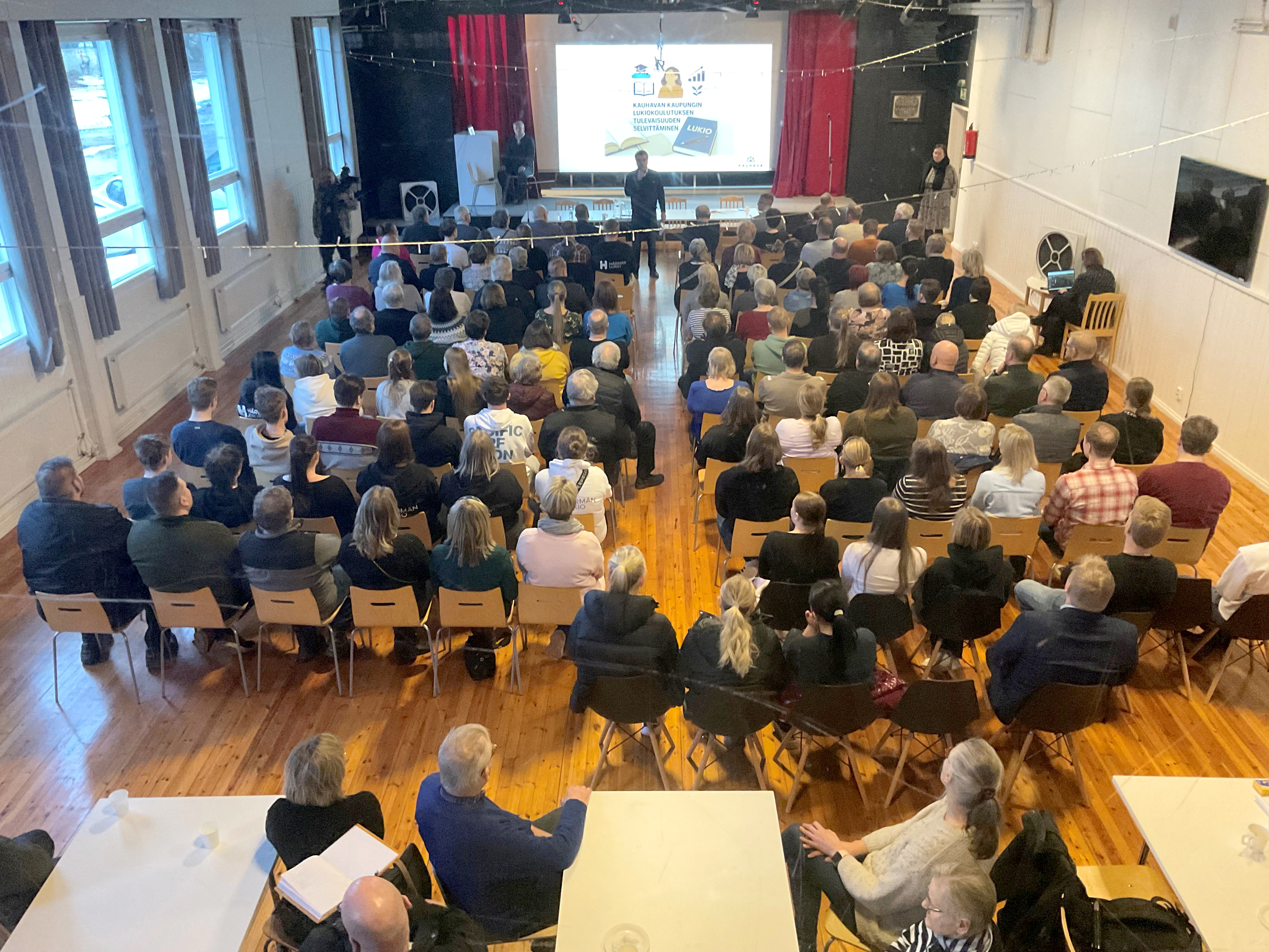 Lukion lakkauttaminen heikentäisi elinvoimaa