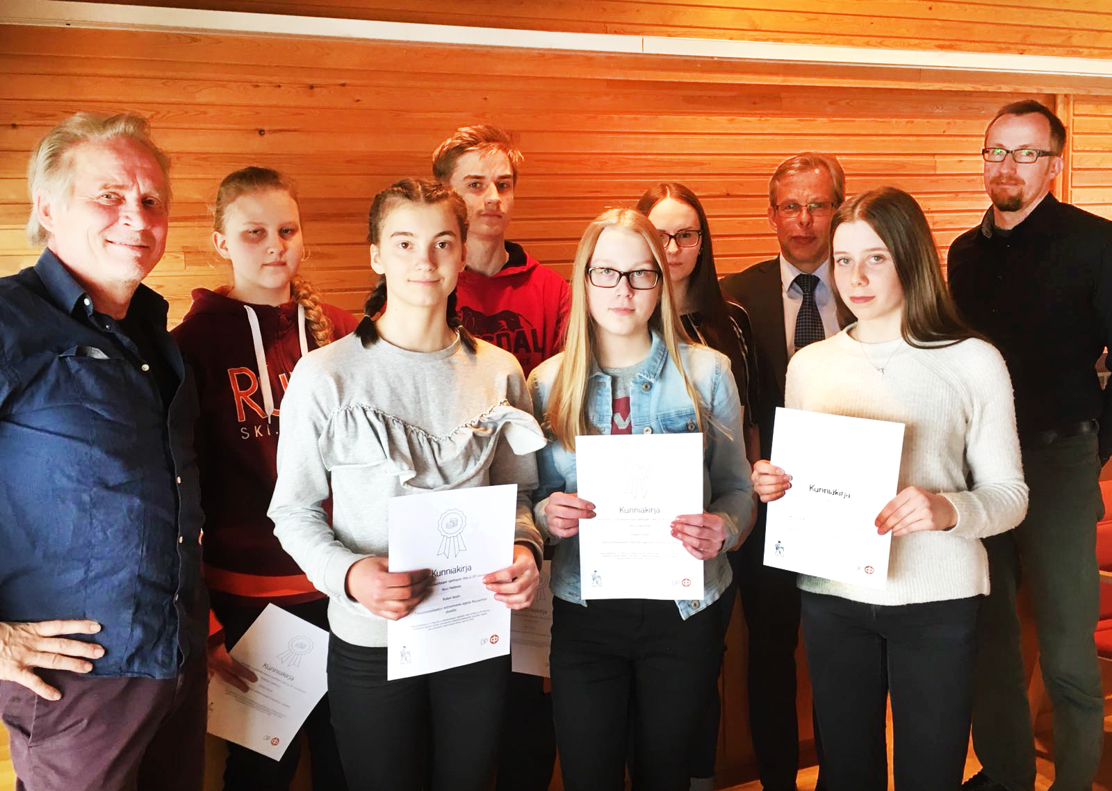Maleena Säkkinen, Aino Heikkala, Joel Wendelin, Jenni Väyrynen, Suvi Koivula ja Peppi Luikku. Palkittujen lisäksi opettajat Ilkka Karvonen Nilolta ja Isto Rajala Rukalta sekä OP:n Tarmo Kataja