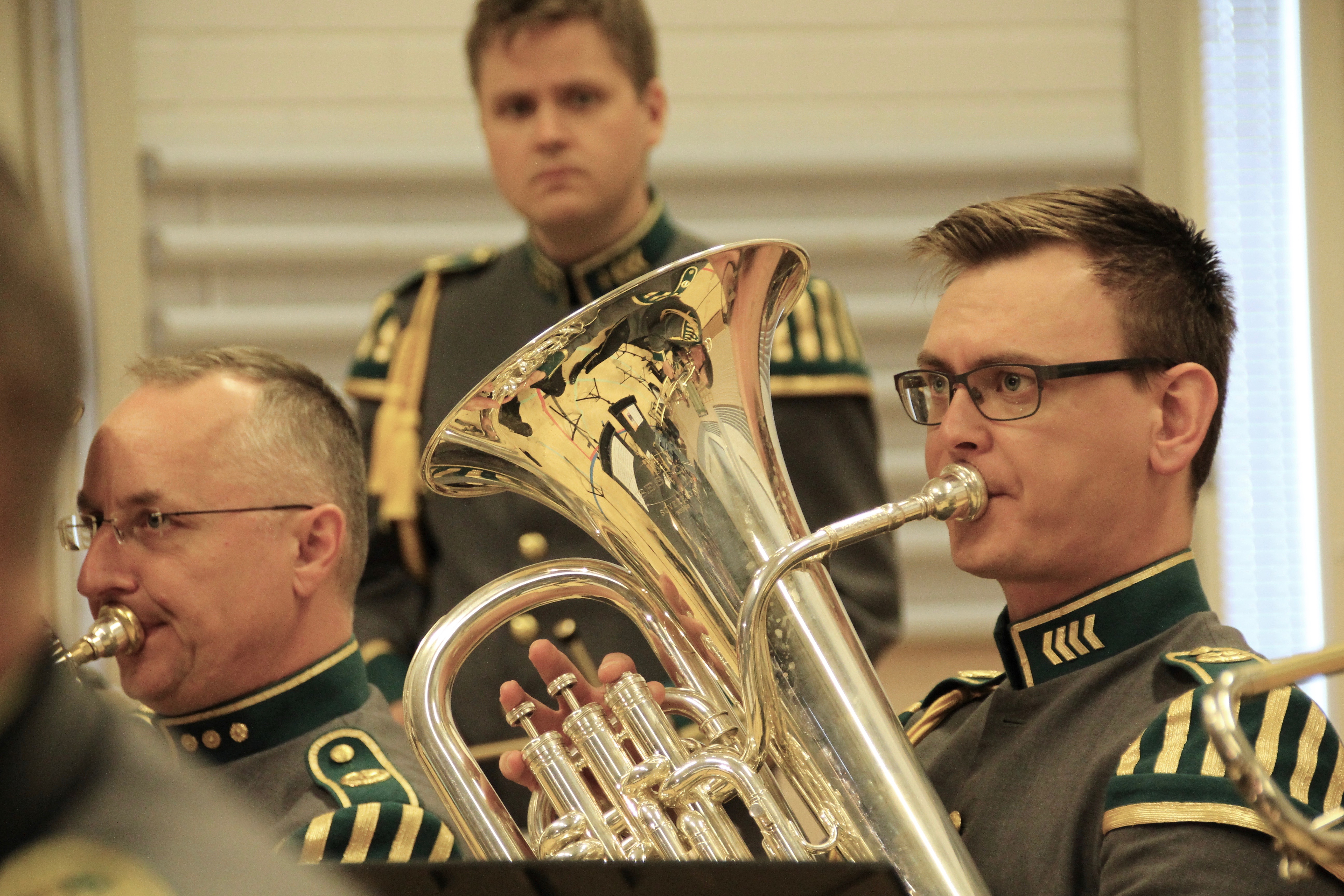 Musiikista vastasi Lapin sotilassoittokunta.