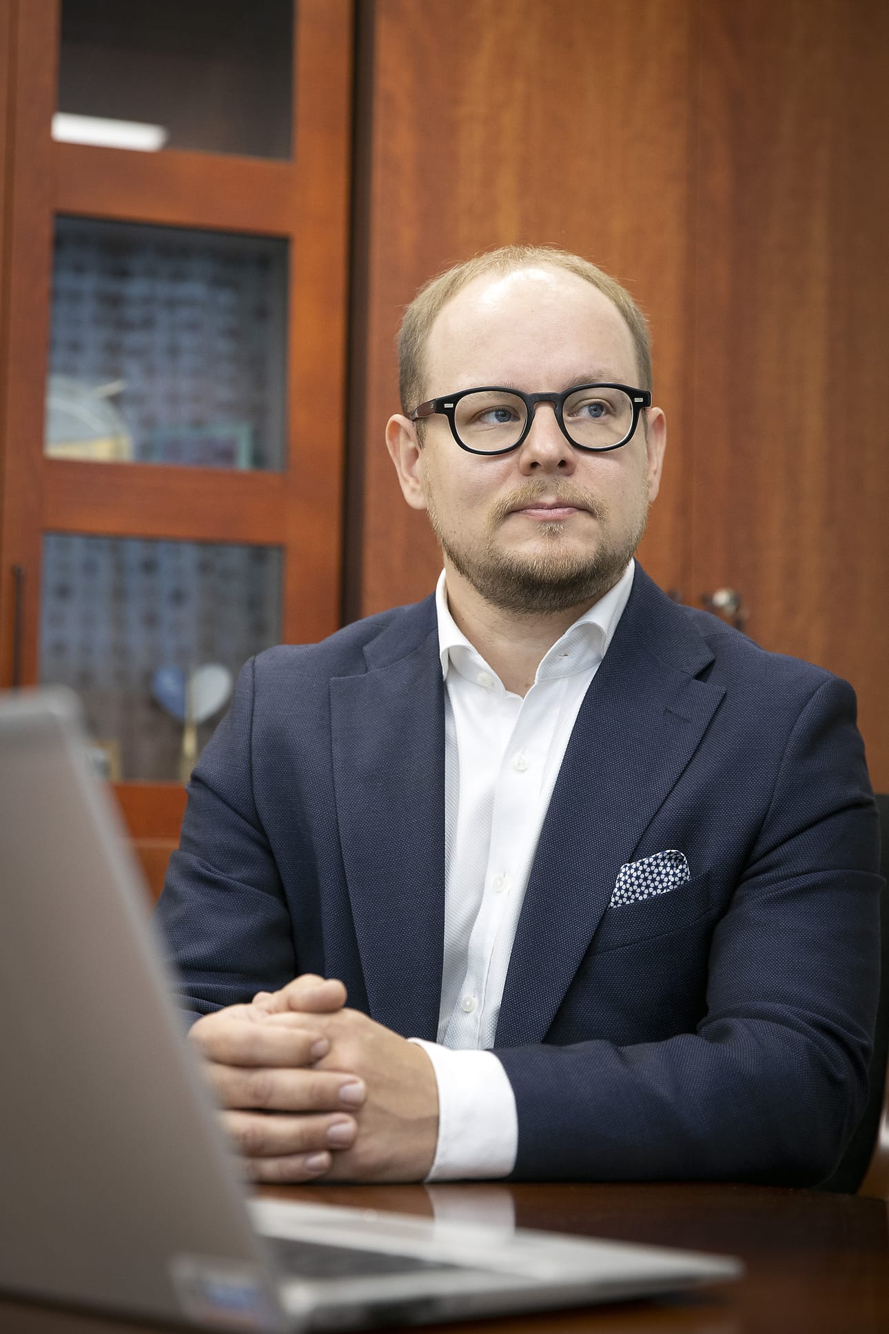 Antti Ollikainen on pitkän linjan keskustalainen. Ollikainen toimii tällä hetkellä muun muassa Kempeleen kunnanhallituksen puheenjohtajana.