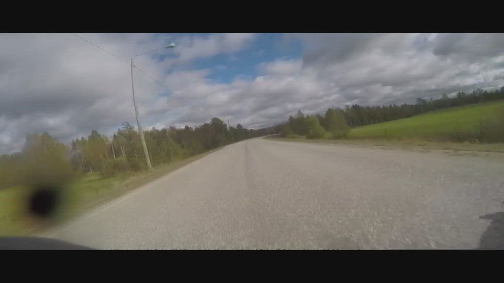 Moottoripyöräpoliisin gopro-kameran tallenne