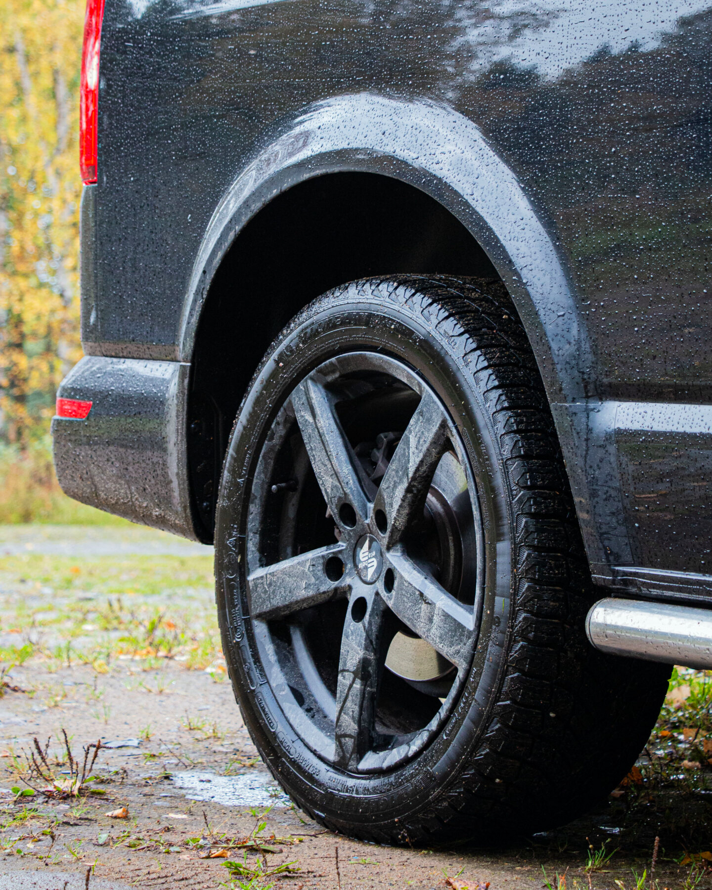 Max löysi Volkswagen Transporterin viime vuoden heinäkuussa Pörhön vaihtoautokeskuksesta: “Pörhön kanssa kaikki on sujunut aina mutkattomasti.”