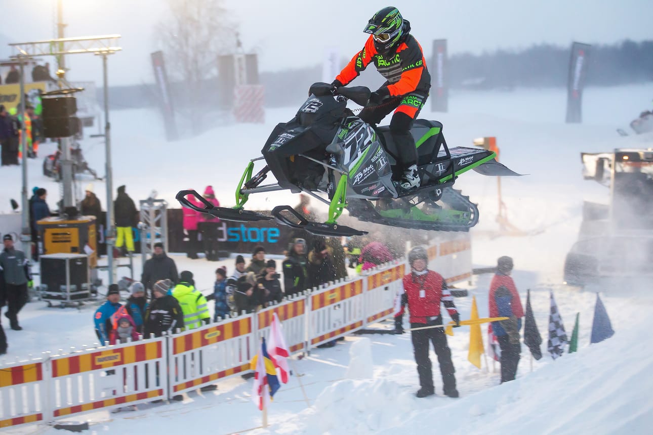 Jussi Honka ei näillä näkymin kilpaile enää snowcrossissa. Tämä kuva on otettu Torniossa helmikuussa 2018.